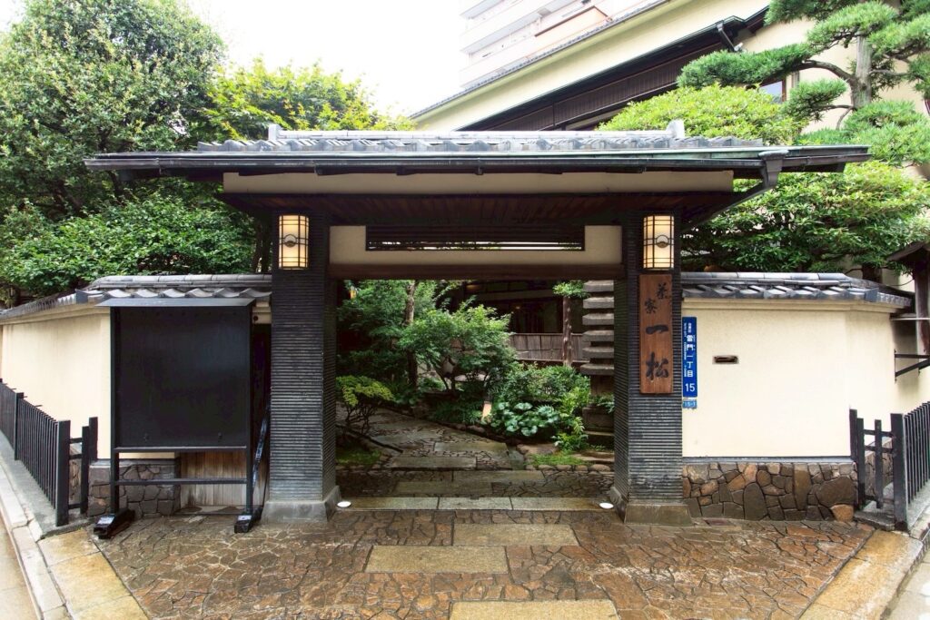 Ichimatsu gate